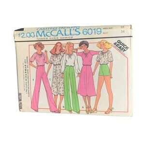 Vintage McCalls 6019 Sewing Pattern Misses Skirt Pants Shorts Tops Sizes 12-14